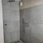 住宿加早餐酒店 De Turfstaeker Ospel