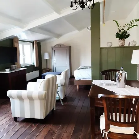 住宿加早餐酒店 De Turfstaeker