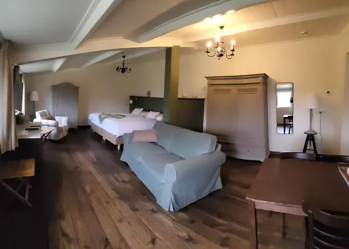 Bed and Breakfast De Turfstaeker