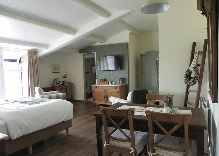 Nocleg ze śniadaniem De Turfstaeker 3*